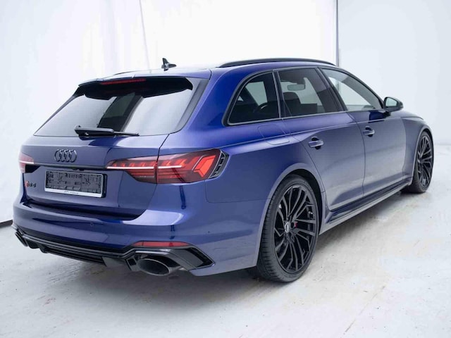 Audi RS4 Avant Quattro