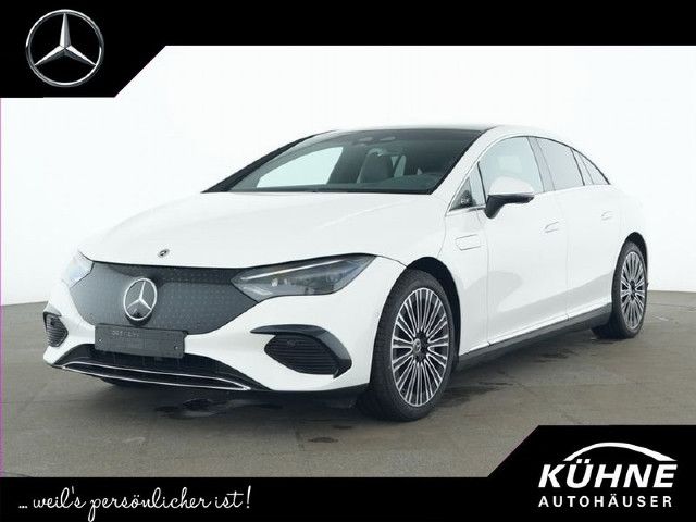 Mercedes-Benz EQE 300 Sedan