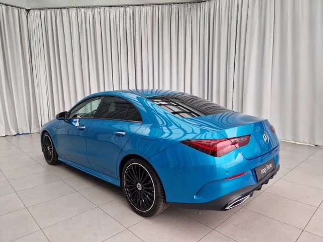 Mercedes-Benz CLA 200 AMG Line CLA 200 d Coupé