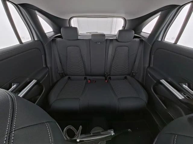 Mercedes-Benz GLA 200 Progressive