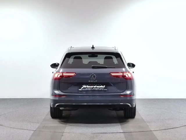 Volkswagen Golf 1.5 eTSI DSG Style Variant