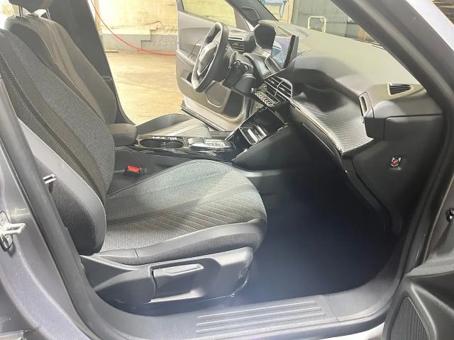 Peugeot 2008 Allure Pack EAT8 PureTech