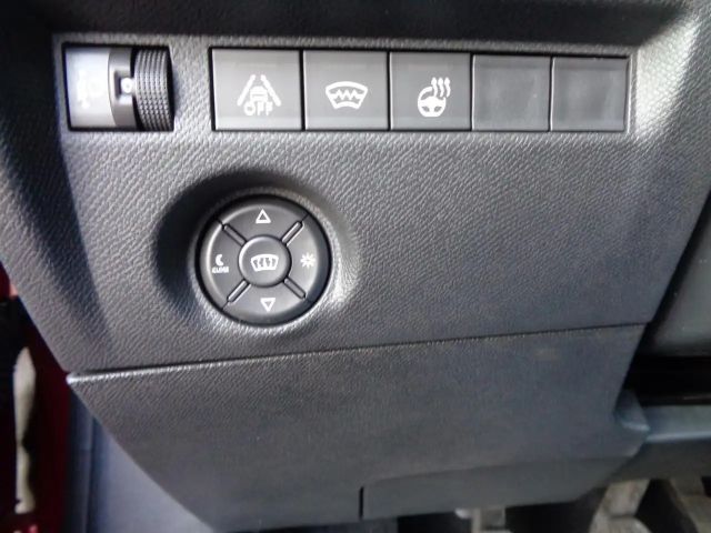 Citroën C4 PureTech Shine