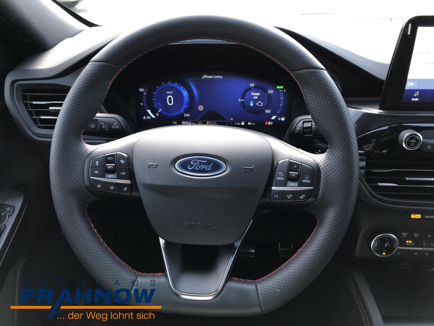 Ford Kuga Plug in Hybrid ST Line X