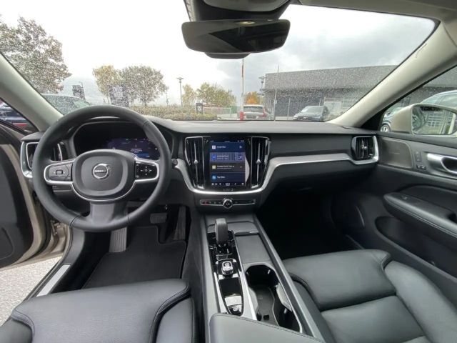 Volvo V60 Cross Country AWD Ultimate