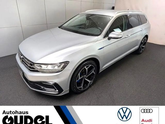 Volkswagen Passat GTE Hybrid Variant