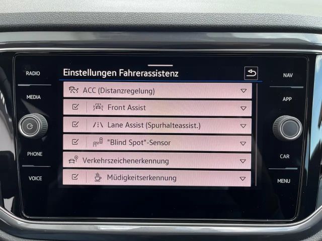 Volkswagen T-Roc 1.5 TSI DSG Sport