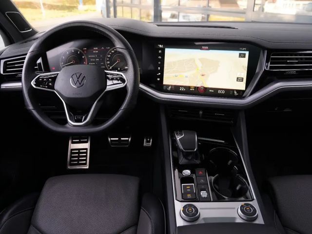 Volkswagen Touareg IQ.Drive R-Line
