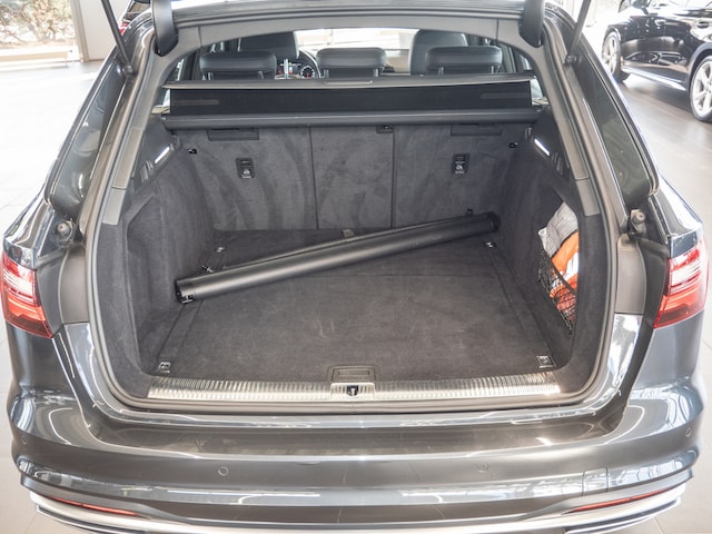 Audi A4 40 TDI Avant S-Tronic