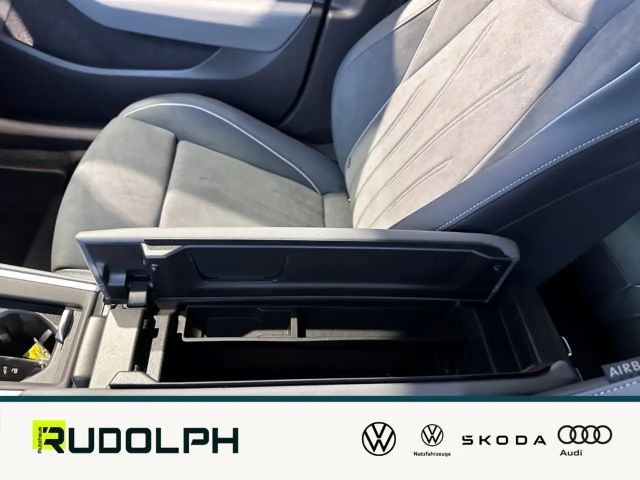 Volkswagen Passat 1.5 eTSI Business DSG