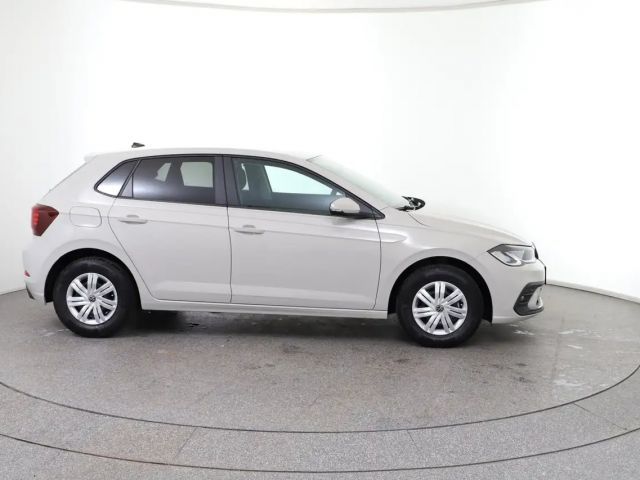Volkswagen Polo 4Me TSI