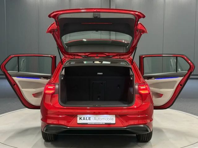 Volkswagen Golf 1.5 eTSI Golf VIII Life