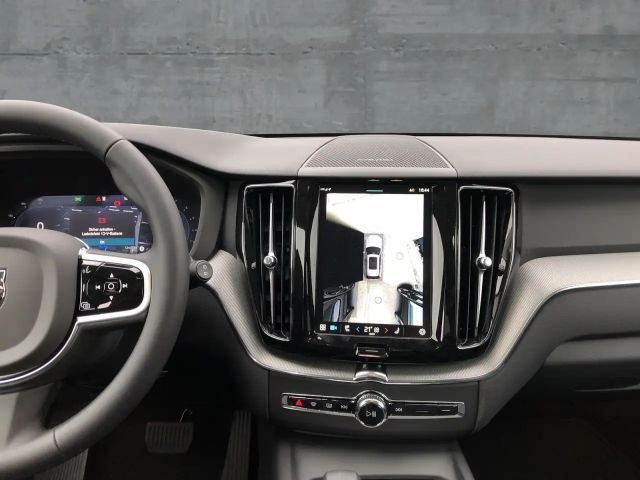 Volvo XC60 AWD Dark Plus