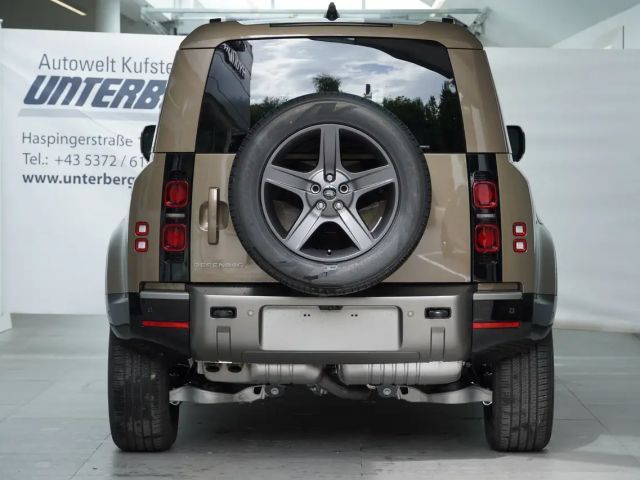 Land Rover Defender 3.0 Dynamic SE