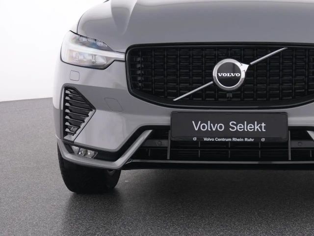 Volvo XC60 AWD Dark Plus