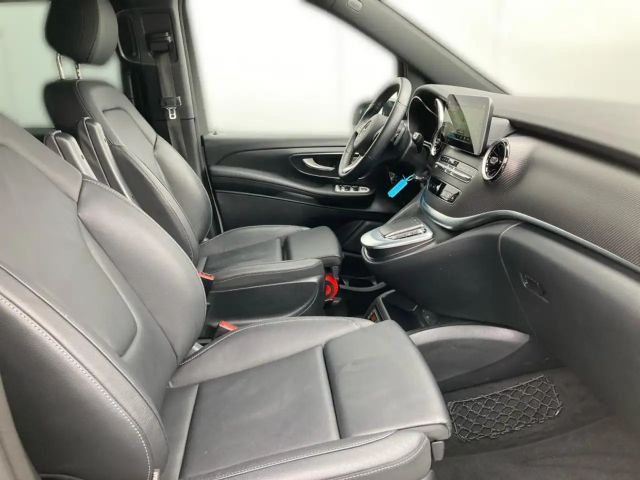 Mercedes-Benz V 300 4MATIC AMG Line Extralang