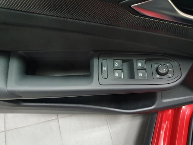 Volkswagen Golf 2.0 TSI DSG GTI