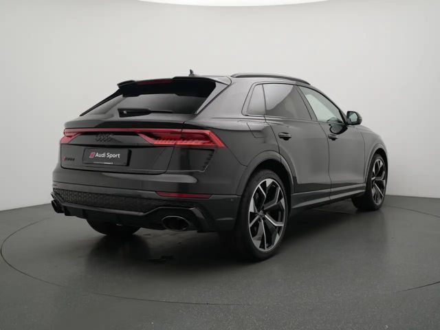 Audi RS Q8 Quattro