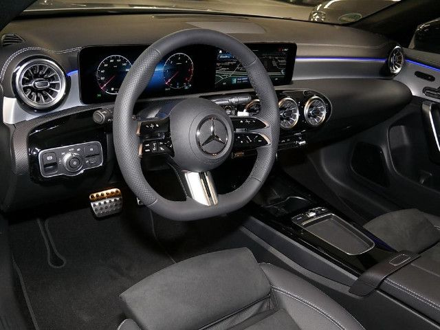 Mercedes-Benz CLA 220 CLA 220 d Shooting Brake