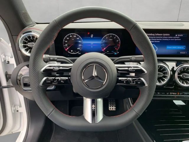 Mercedes-Benz CLA 200 CLA