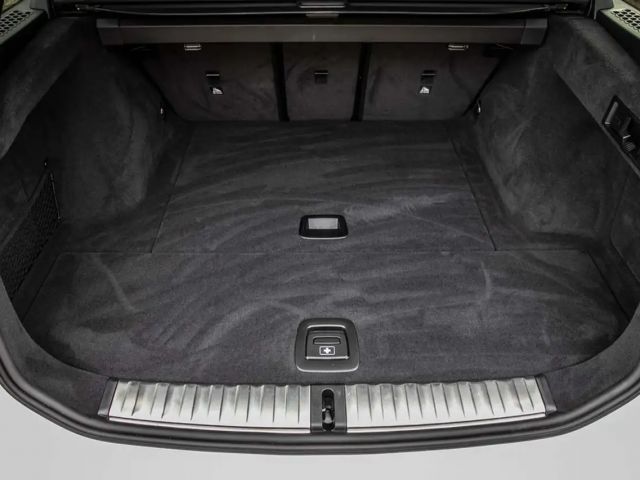 BMW 318 318i M-Sport Touring