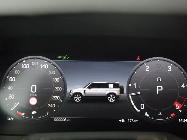 Land Rover Defender 110 Dynamic SE