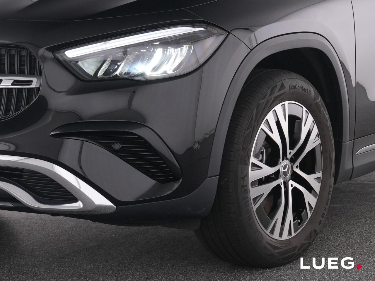 Mercedes-Benz GLA 220 4MATIC GLA 220 d Progressive