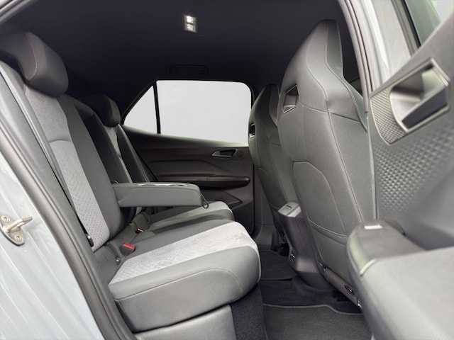 Cupra Born Born 360 ALLWETTER LM19 PRIVACY SITZHZ