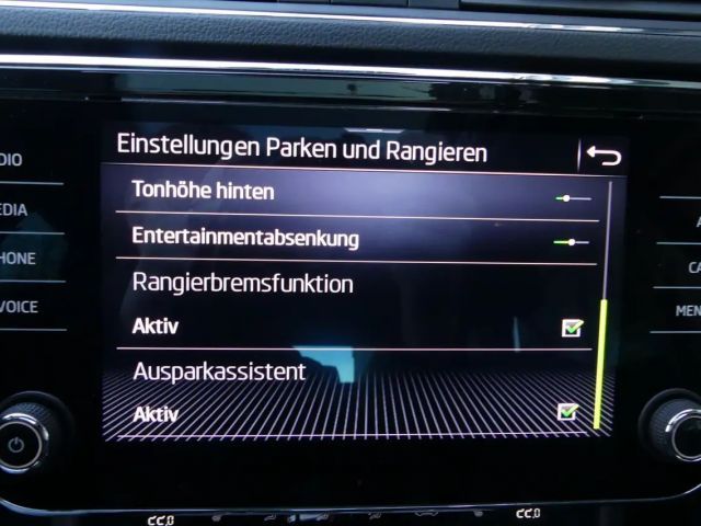 Skoda Superb 2.0 TDI Style Style