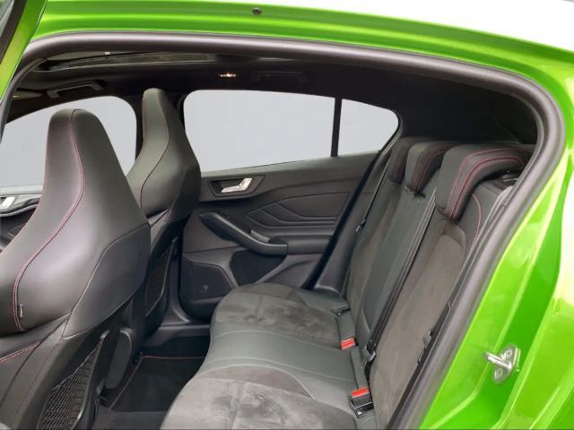 Ford Focus ST Line