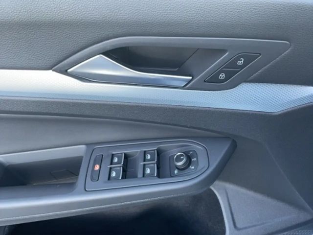 Volkswagen Golf 1.5 eTSI Golf VIII Variant