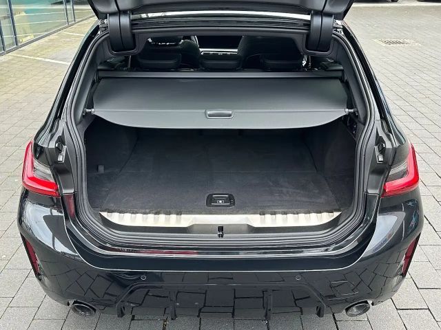 BMW 330 330e M-Sport Touring