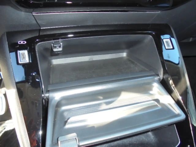 Peugeot E-208 Allure Pack Hybrid