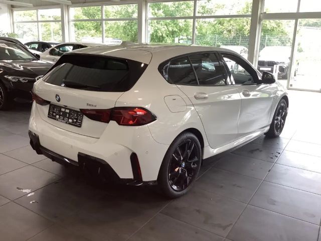 BMW 118 118d M-Sport Sedan