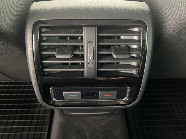 Volkswagen Passat Business DSG Variant