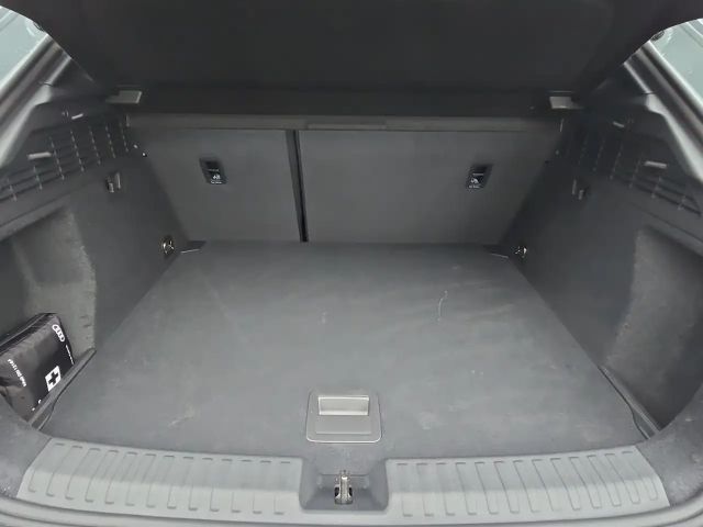 Audi A3 30 TFSI Sedan