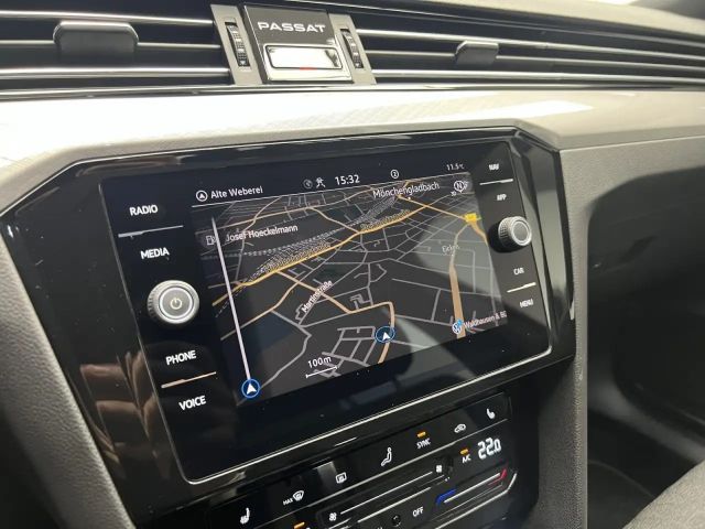 Volkswagen Passat 1.5 TSI Business DSG Variant