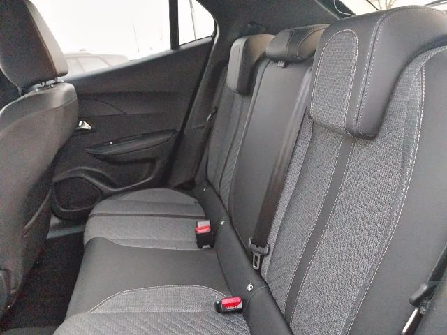 Peugeot 2008 Allure Pack PureTech