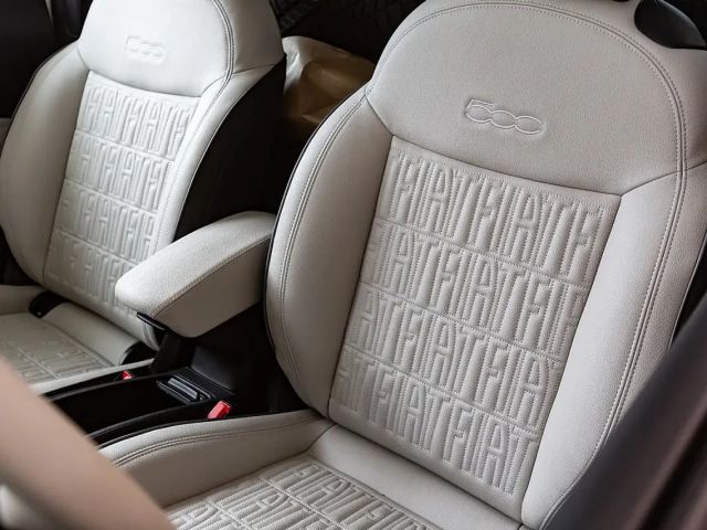 Fiat 500e 42 kWh La Prima