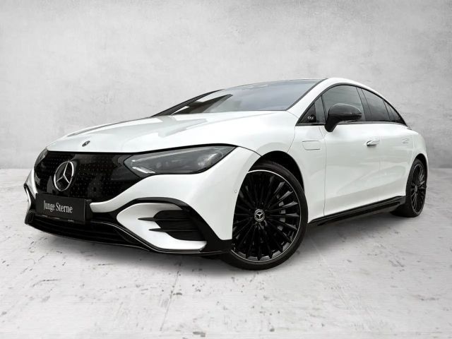Mercedes-Benz EQE 350 4MATIC AMG Line Sedan