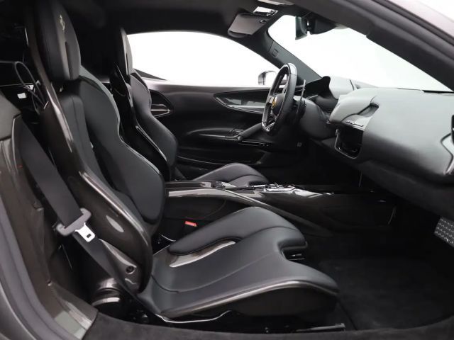 Ferrari SF90 Stradale