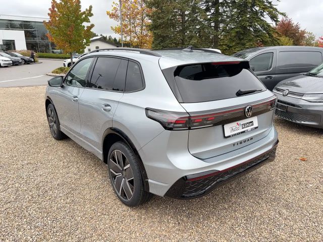 Volkswagen Tiguan 4Motion DSG R-Line