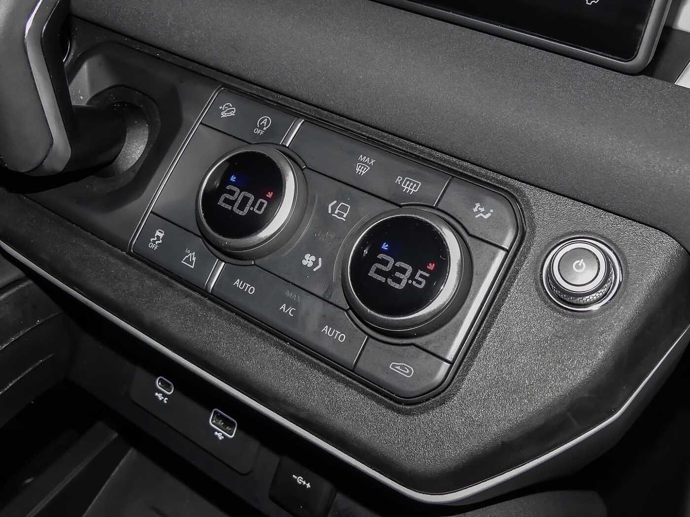 Land Rover Defender 90 Dynamic SE