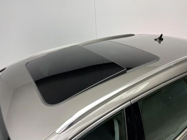 Audi A4 40 TFSI Avant S-Tronic