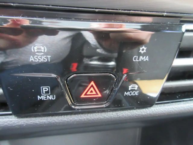 Volkswagen Golf 1.5 TSI IQ.Drive Style