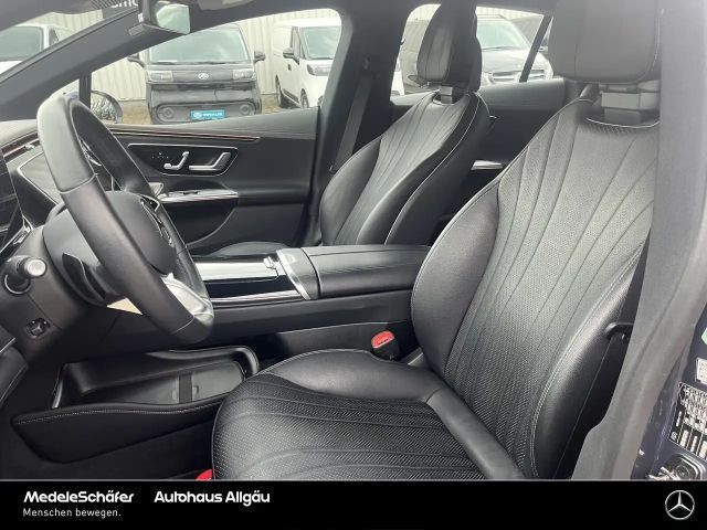 Mercedes-Benz EQE 300 Premium Sedan