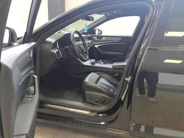 Audi A6 55 TFSI Quattro S-Tronic Sedan