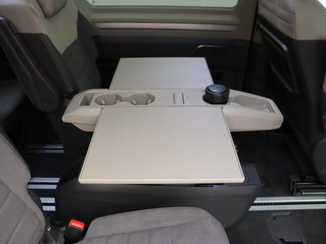 Volkswagen Multivan 2.0 TSI DSG Style T7