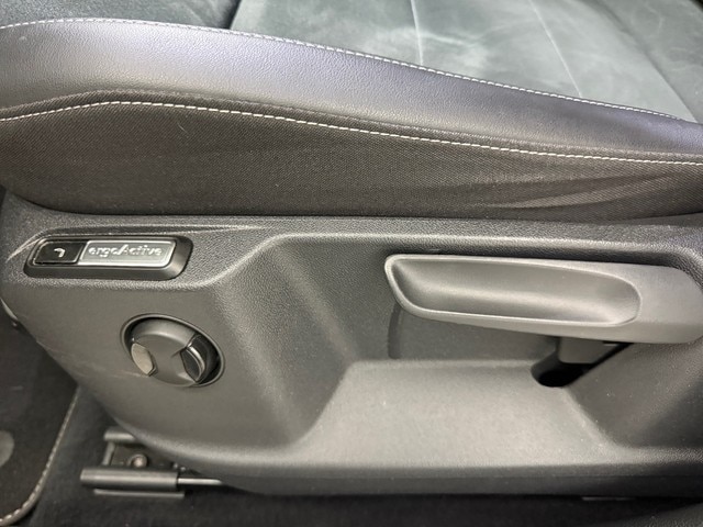 Volkswagen T-Roc DSG IQ.Drive R-Line