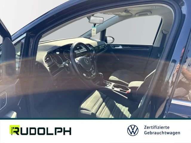 Volkswagen Touran 1.5 TSI DSG Highline